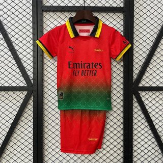Maillot AC Milan Co-Branded Edition Enfant 2025-2026 Rouge Maillot AC Milan Co-Branded Edition Enfant 2025-2026 Rouge