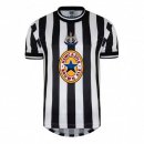 Maillot Newcastle United Domicile Retro 1997 1998 Negro Blanc