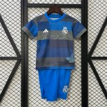 Maillot Real Madrid Enfant training uniform 2025-2026