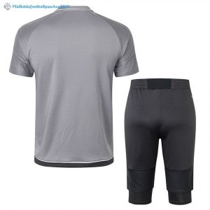 Maillot Entrainement Manchester United Ensemble Complet 2017 2018 Gris