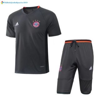 Entrainement Bayern Munich Ensemble Complet 2017 2018 Gris Entrainement Bayern Munich Ensemble Complet 2017 2018 Gris